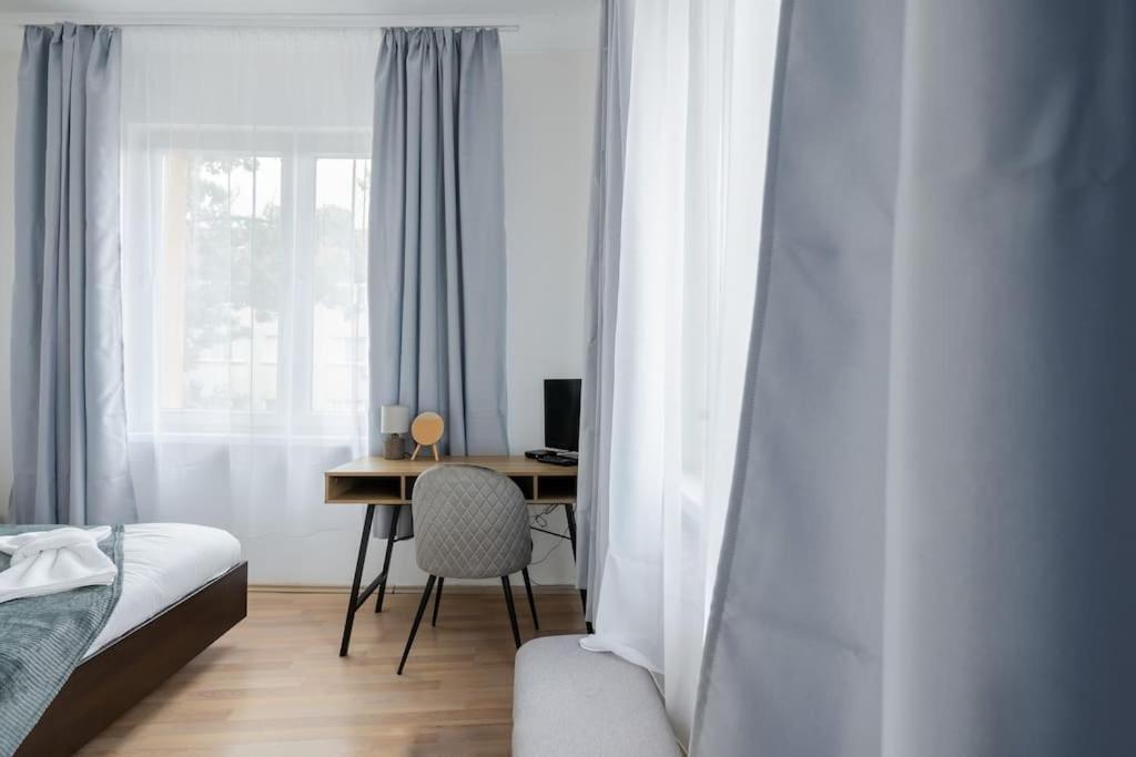 Spacious 3Bd Central Apartment โซเฟีย ภายนอก รูปภาพ