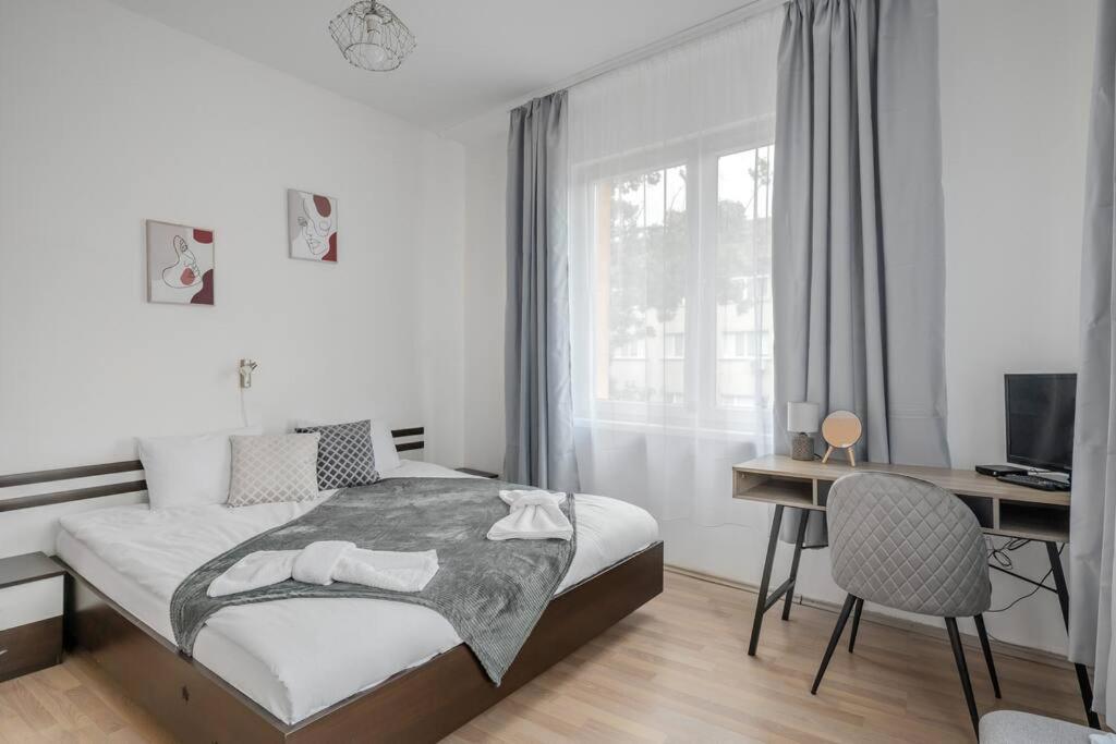 Spacious 3Bd Central Apartment โซเฟีย ภายนอก รูปภาพ
